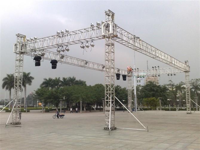 桁架展棚搭建找北京誠實多利公司優(yōu)質(zhì)高效